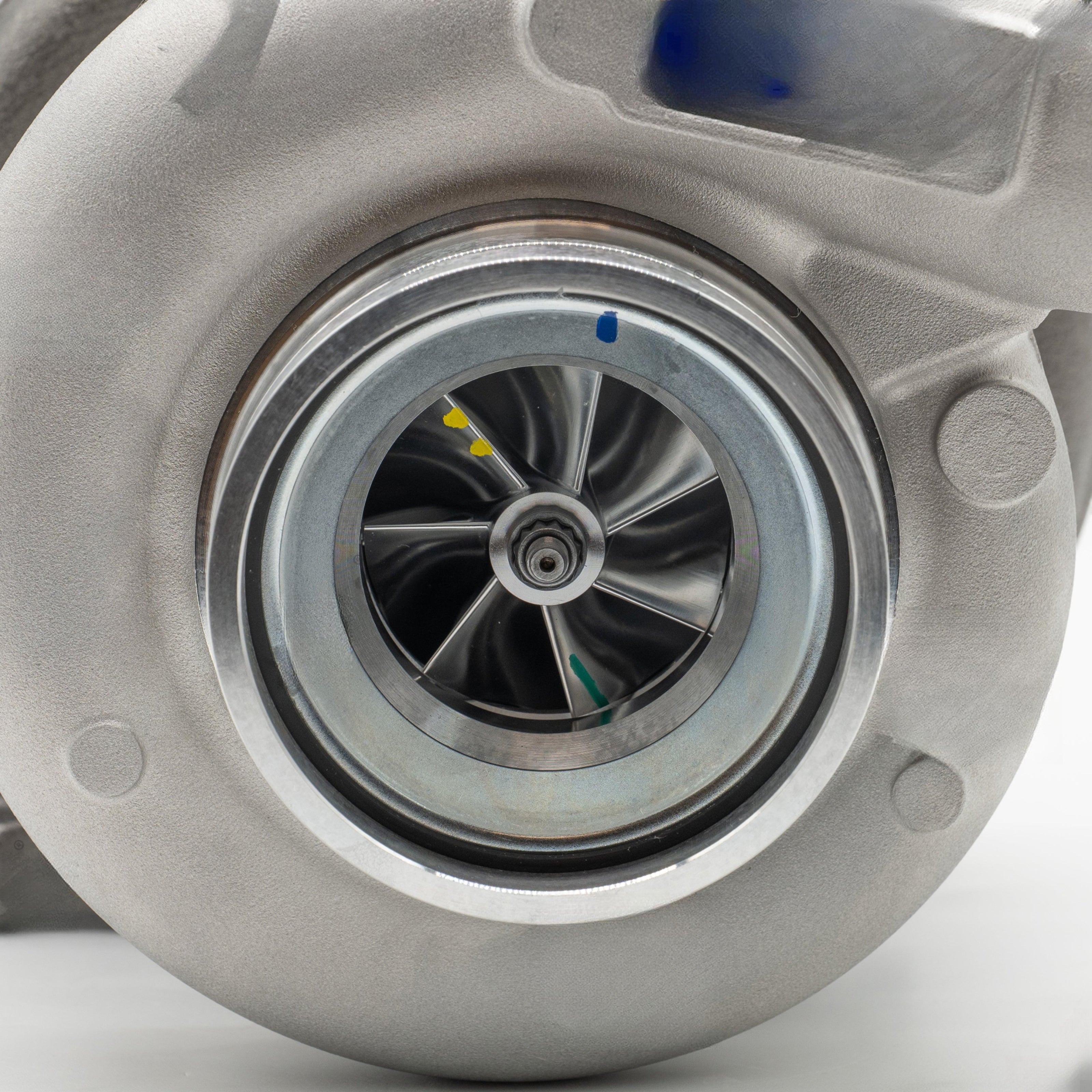 Turbocharger for Volvo D11/D13, Mack MP7/MP8 | HE431VE | 85151100