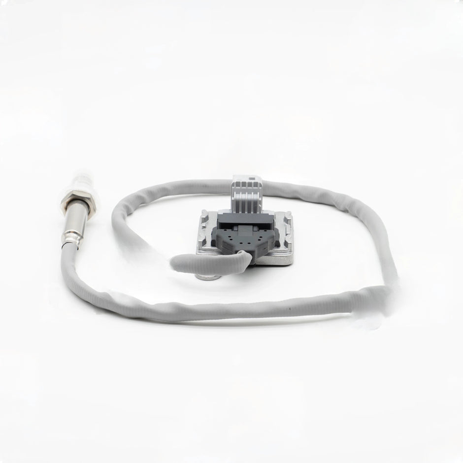 Detroit Diesel DD13/DD15/DD16 NOx Sensor Outlet | A0101532328