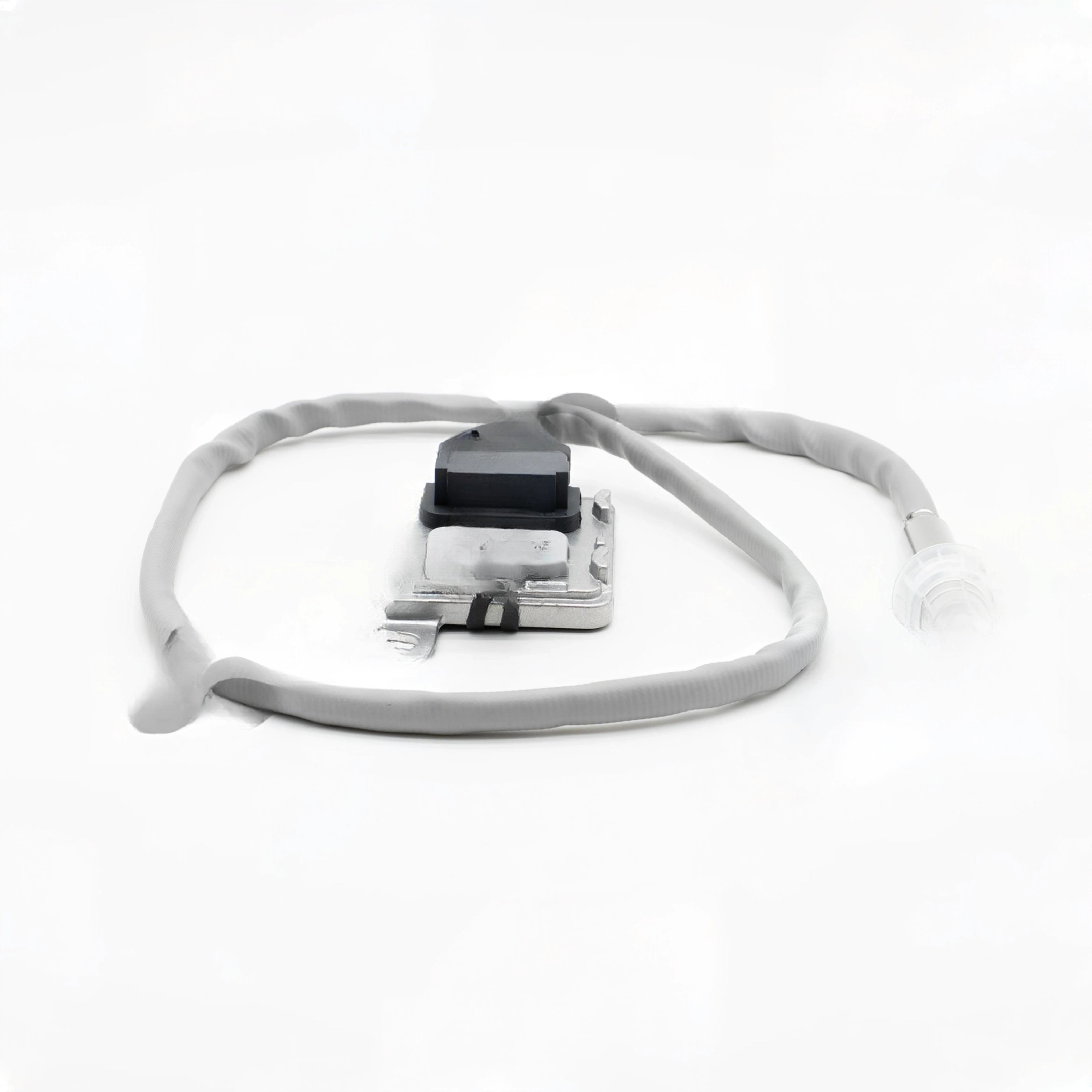 Detroit Diesel DD13/DD15/DD16 NOx Sensor Outlet | A0101532328