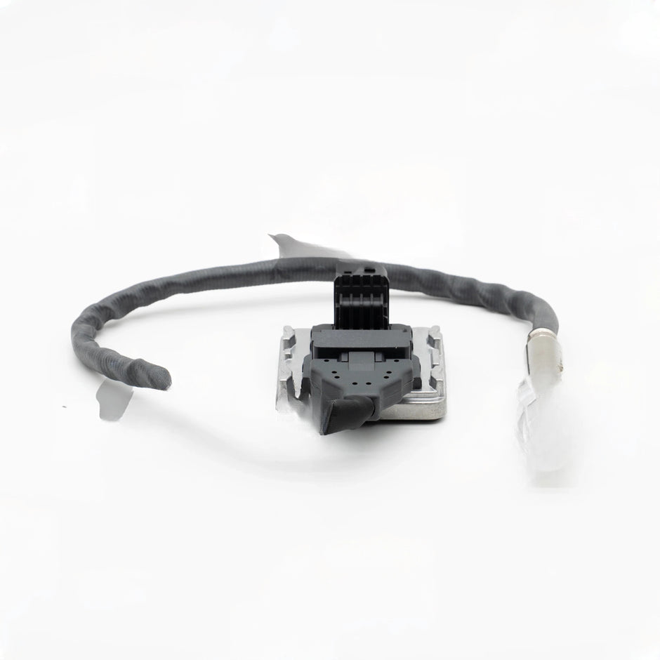Detroit Diesel DD13/DD15/DD16 NOx Sensor Inlet | A0101531928