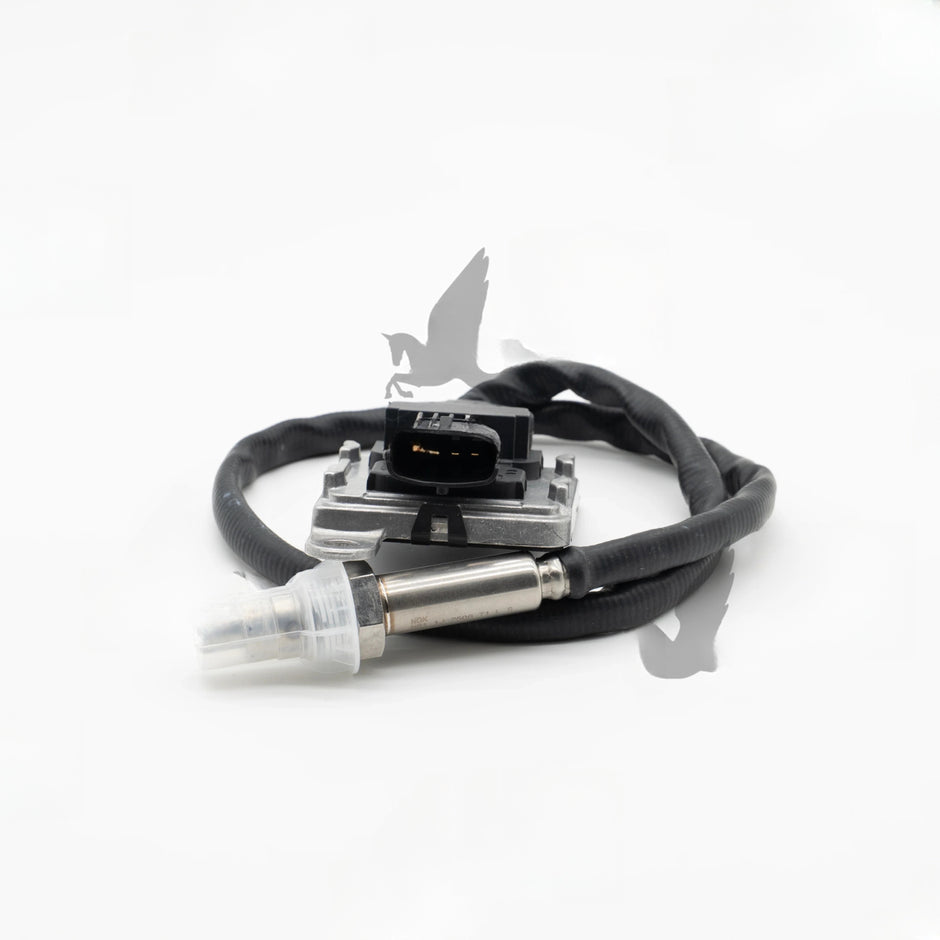 Volvo D11/D13/D16, Mack MP7/MP8 NOx Sensor Outlet | 22303391