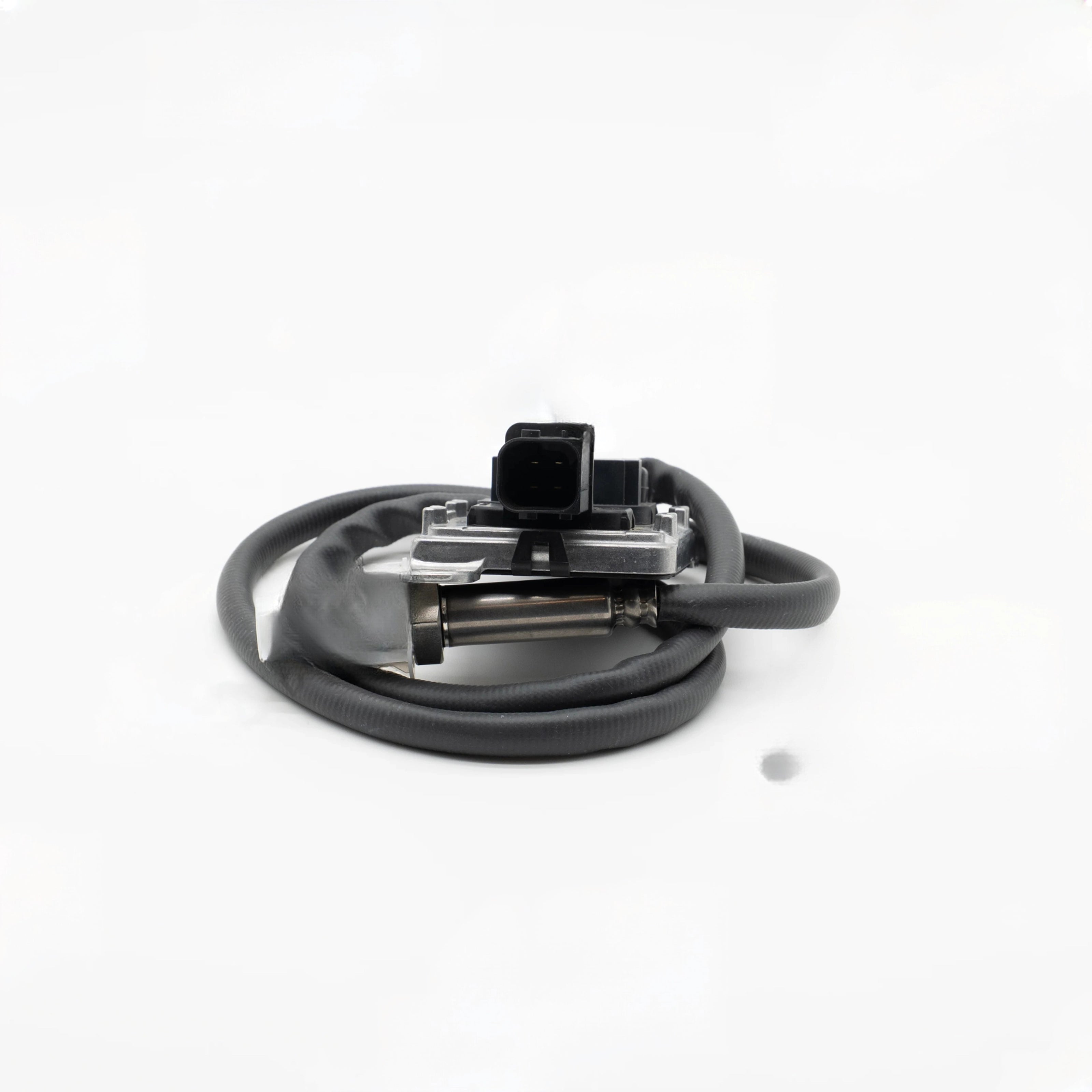 Cummins NOx Sensor Outlet | 4326874
