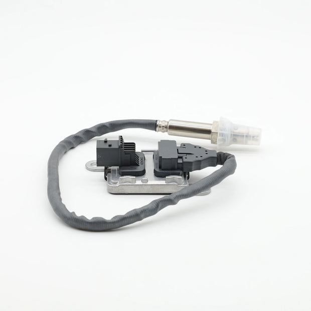Detroit Diesel DD13/DD15/DD16 NOx Sensor Inlet | A0101531928