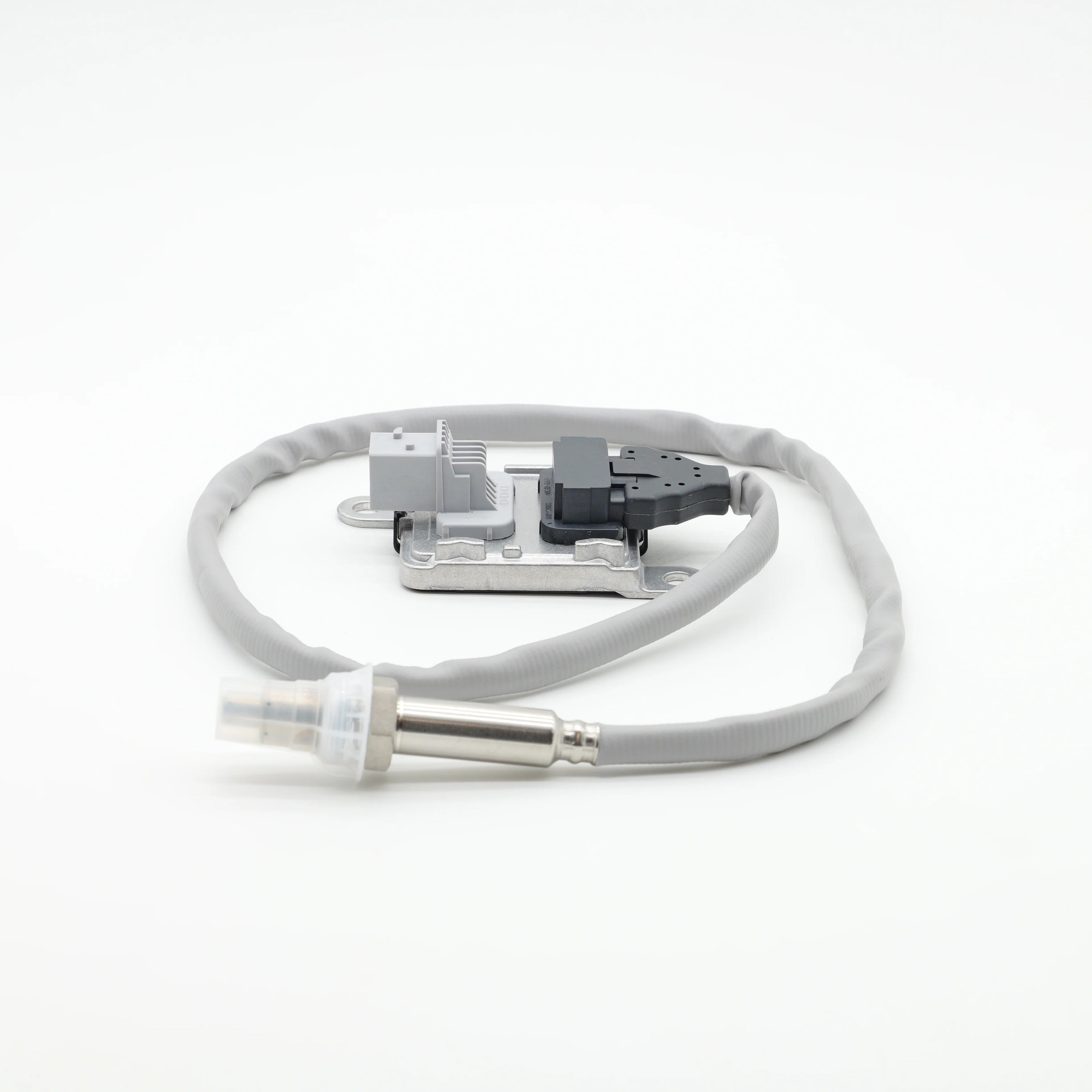 Detroit Diesel DD13/DD15/DD16 NOx Sensor Outlet | A0101532328